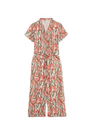 Kurzärmliger Jumpsuit mit weitem Bein, Wickelkragen, Taillengürtel und einem roten und grünen Blumenmuster auf weißem Hintergrund.
