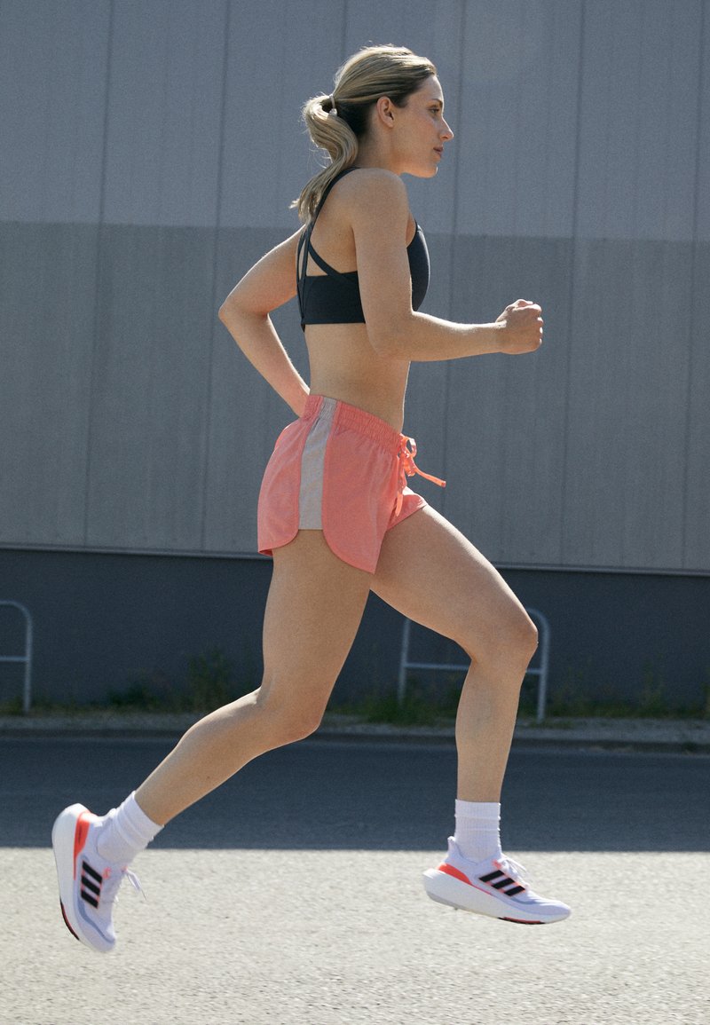 Adidas ultra boost 4.0 parley core black cloud white zalando Clearance