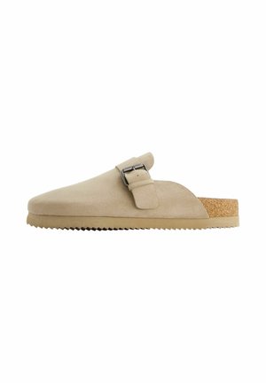 BUCKLE DETAIL - Clogs - sand