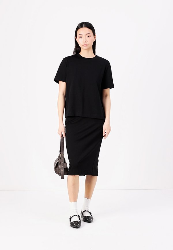 SLFESSENTIAL BOXY NOOS - Basic T-shirt3