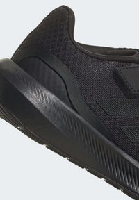 adidas Performance FALCON 3.0 ELASTIC LACE STRAP - Zapatillas running asfalto - core black   core black   core black