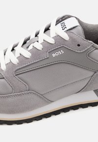 BOSS PARKOUR - Sapatilhas - medium grey