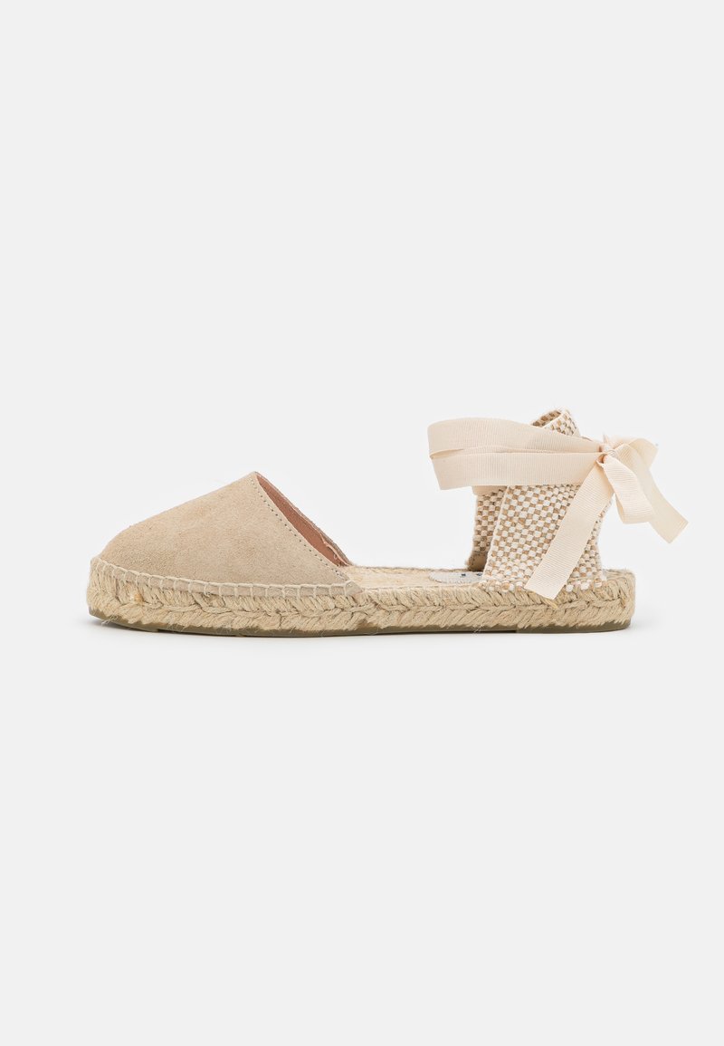 Manebí HAMPTONS - Sandały