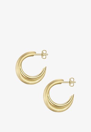 Paar goldfarbene Halbmond-Hoop-Ohrringe mit gebürstetem Finish und Stecker-Verschluss vor weißem Hintergrund.