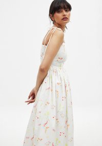 NA-KD Maxiklänning - floral