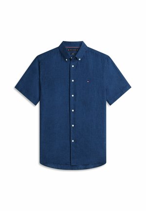 Chemise pour homme à manches courtes, couleur bleu marine, avec boutons sur le devant, col à boutons et petit logo Tommy Hilfiger sur la poitrine.