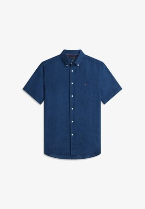 Chemise pour homme à manches courtes, couleur bleu marine, avec boutons sur le devant, col à boutons et petit logo Tommy Hilfiger sur la poitrine.