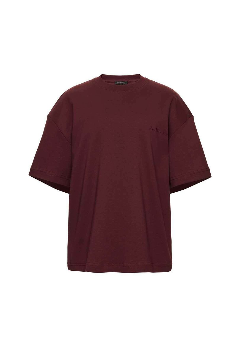 Burgundowa, oversize koszulka z krótkim rękawem, okrągłym dekoltem i małym haftowanym logo po lewej stronie. Wykonana z miękkiej bawełny.
