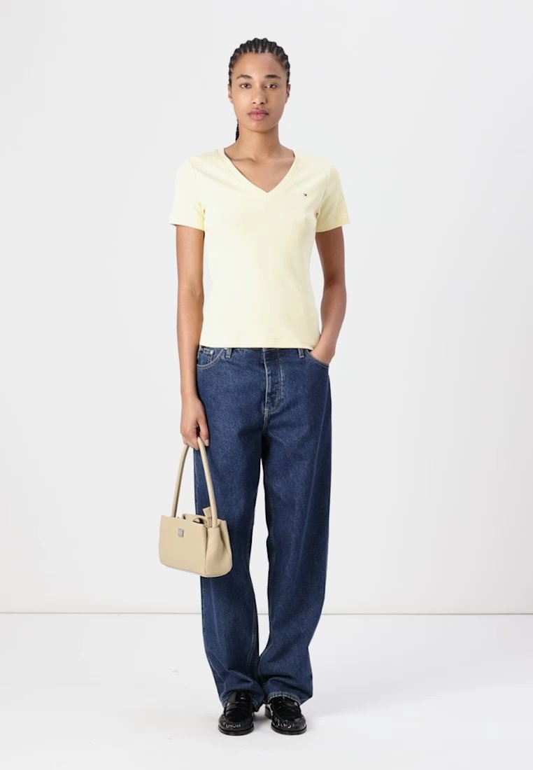 Tommy Hilfiger SLIM CODY V NECK - T-Shirt basic - frozen
