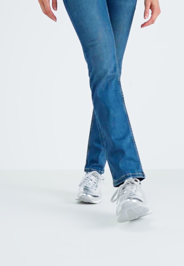 BRIT - Trainers - silver4