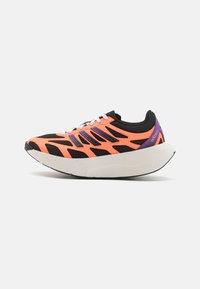 Unselected, core black/active purple/signal coral