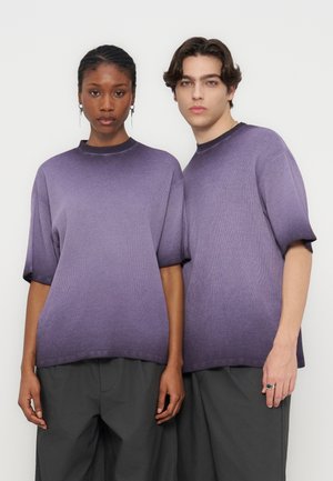 YOURTURN UNISEX - Βασικό μπλουζάκι - purple