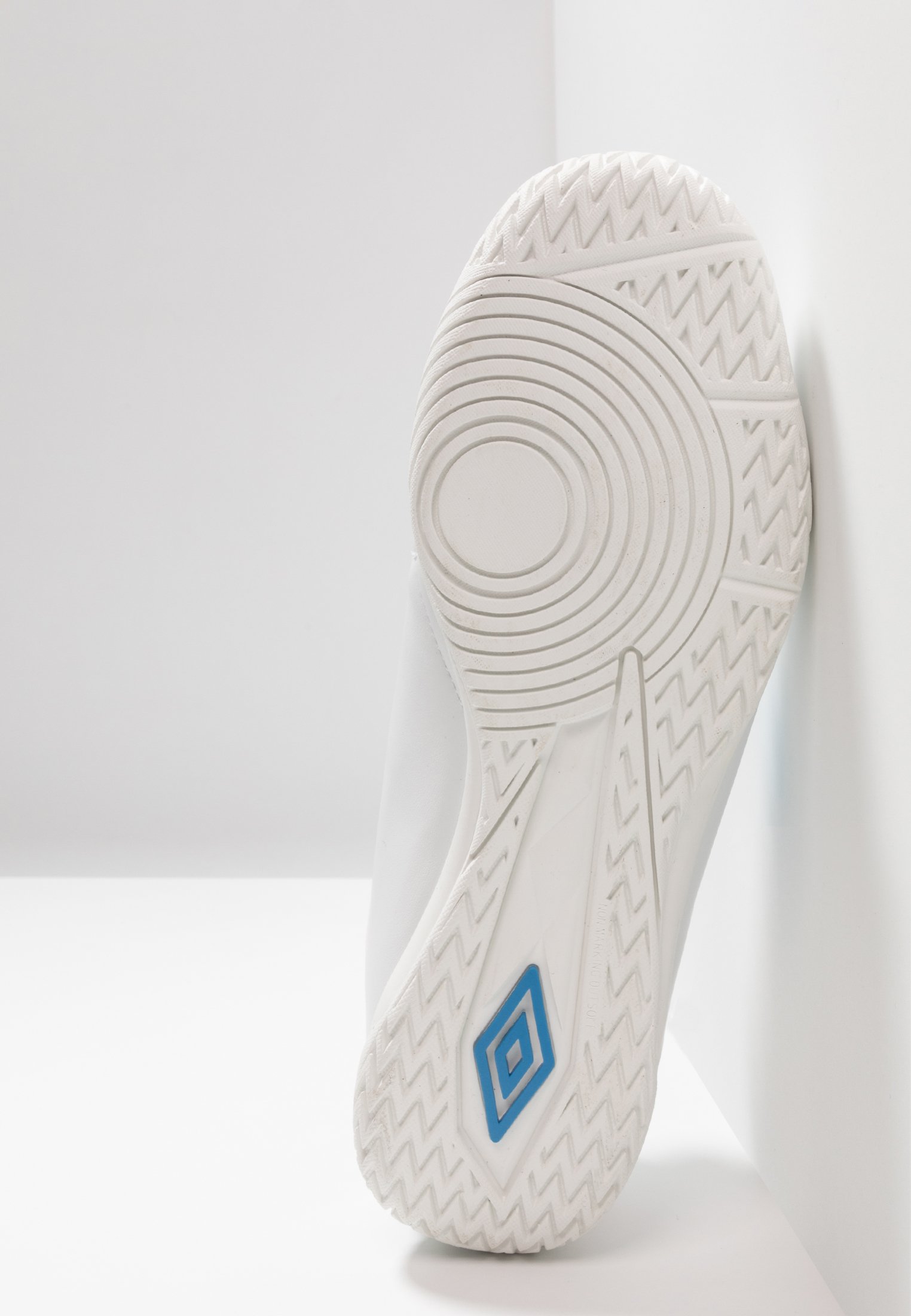 Umbro MEDUSÆ III LEAGUE IC Fotballsko innendørs white Umbro MEDUSÆ III LEAGUE IC Fotballsko innendørs white