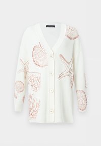 Λευκό ζακέτα με κουμπιά και λαιμόκοψη V, διακοσμημένη με μπιζουτέ θαλάσσια σχέδια σε μπεζ, όπως αστερίες, κοχύλια, κοράλλια και αμμονίτες.