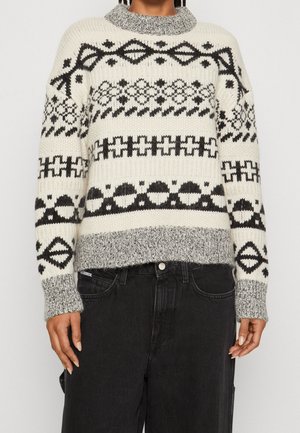 Sweter