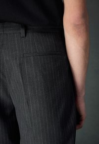 Next STRIPE-REGULAR FIT - Chino - charcoal grey
