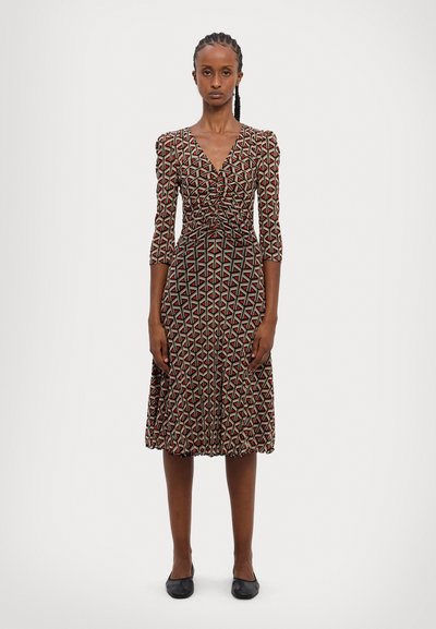 Diane von Furstenberg IVAN DRESS - Nappali ruha - flutterfly/stadium