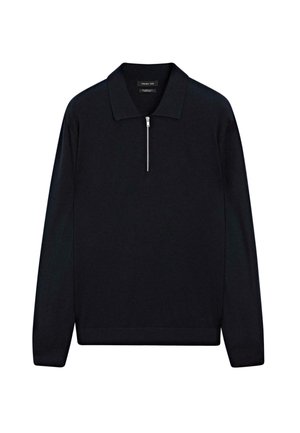 - Sweter