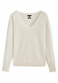 Cremefarbener V-Ausschnitt-Pullover mit langen Ärmeln und Rippbündchen sowie Rippabschluss, flach auf einem weißen Hintergrund präsentiert.