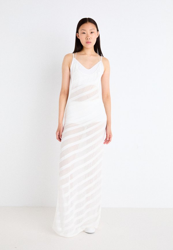 DRESS - Strickkleid