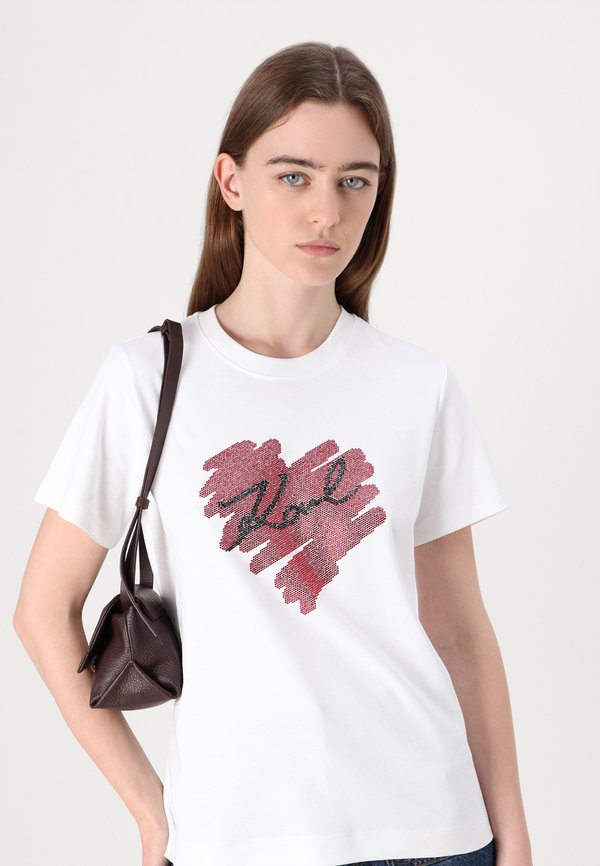 HEARTS - Print T-shirt3