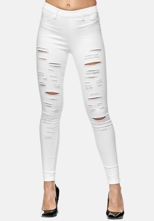 Elara CHUNKYRAYAN biały