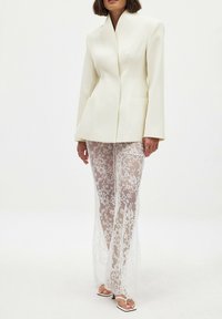 NA-KD Pantalon classique - white