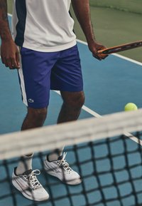 Lacoste Sport - SHORT LCST FC - Pantaloncini sportivi - cosmic/white Immagine in miniatura 1
