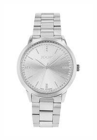 Srebrny zegarek ze stali nierdzewnej z szczotkowaną tarczą, zdobieniami z kryształów wokół koperty i bransoletą o ogniwach.