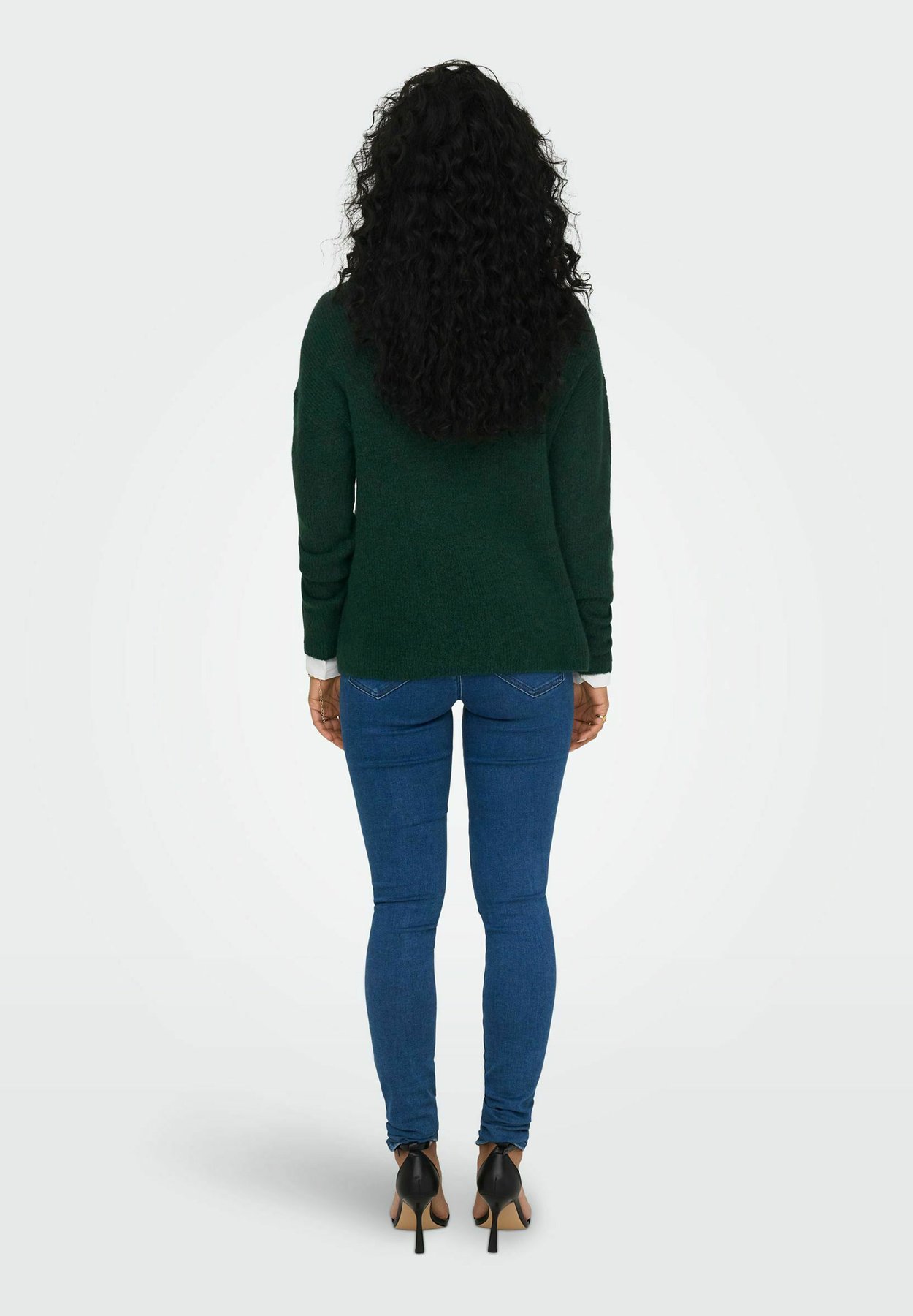 ONLCAMILLA V-NECK L/S PULLOVER KNT NOOS