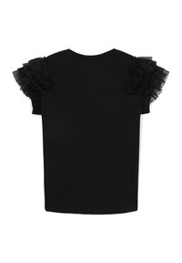 T-shirt nero a maniche corte con dettagli in tulle arricciato sulle spalle, realizzato in tessuto morbido e con una vestibilità comoda.