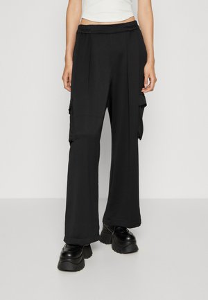 Vero Moda Tall VMRIKA PANT - Παντελόνι cargo - black