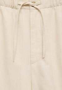 Mango Shorts - off-white
