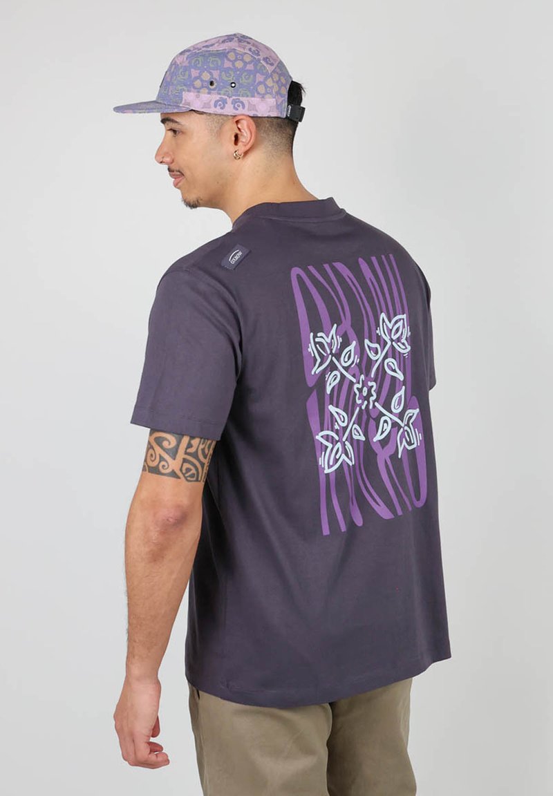 Oxbow TWIST - T-shirt imprimé - volcano