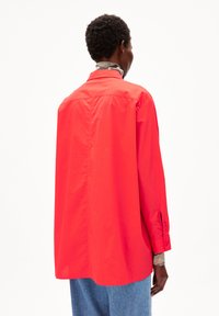 ARMEDANGELS EALGAA - Button-down blouse - red alert