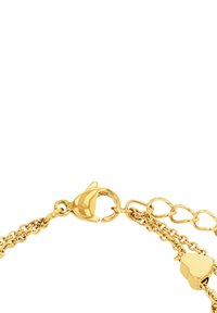 Bracciale in oro con chiusura a granchio, caratterizzato da segmenti collegati, un charm a forma di cuore e una finitura lucida.