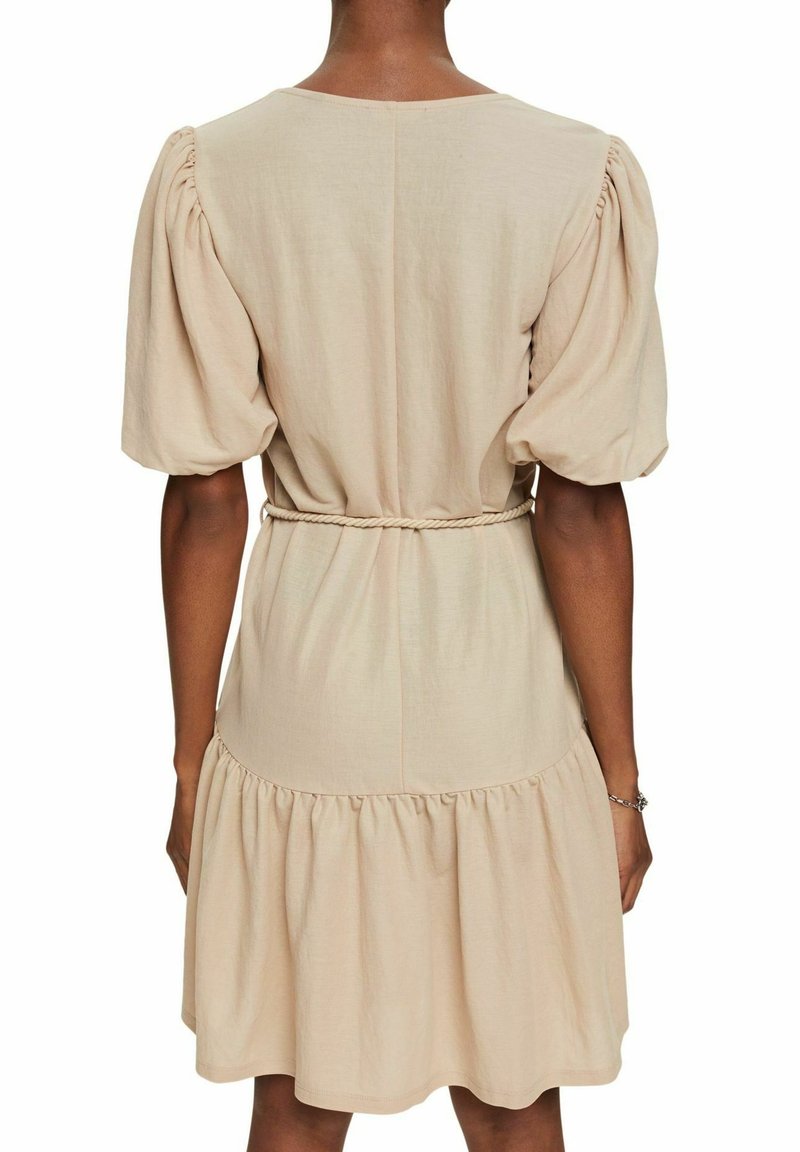 Damen Freizeitkleider | Esprit Collection BALLONÄRMELN, LENZING ECOVERO Freizeitkleid light taupe/taupe - EU79534 Damen Freizeitkleider | Esprit Collection BALLONÄRMELN, LENZING ECOVERO Freizeitkleid light taupe/taupe - EU79534