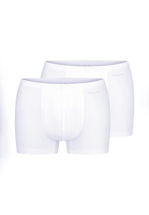 Twee paar effen witte katoenen herenzwemslips met een gladde tailleband en minimale stiksels.