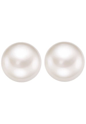 Twee ronde, gladde witte parels naast elkaar op een effen witte achtergrond.