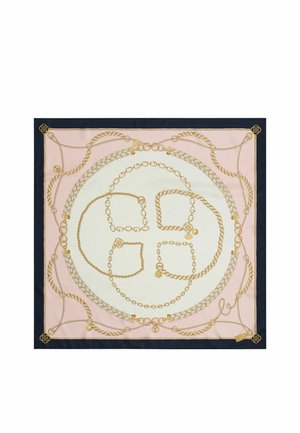 Zijden sjaal met roze en crèmekleurige achtergrond, voorzien van patronen van gouden kettingen en gevlochten touwen, afgezoomd met zwarte randen met gouden details.