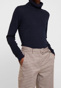 s.Oliver Svetr - dark blue