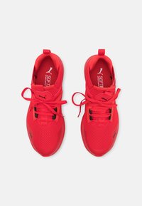 Puma ENZO 2 REFRESH JR UNISEX - Väglöparskor - high risk red/black