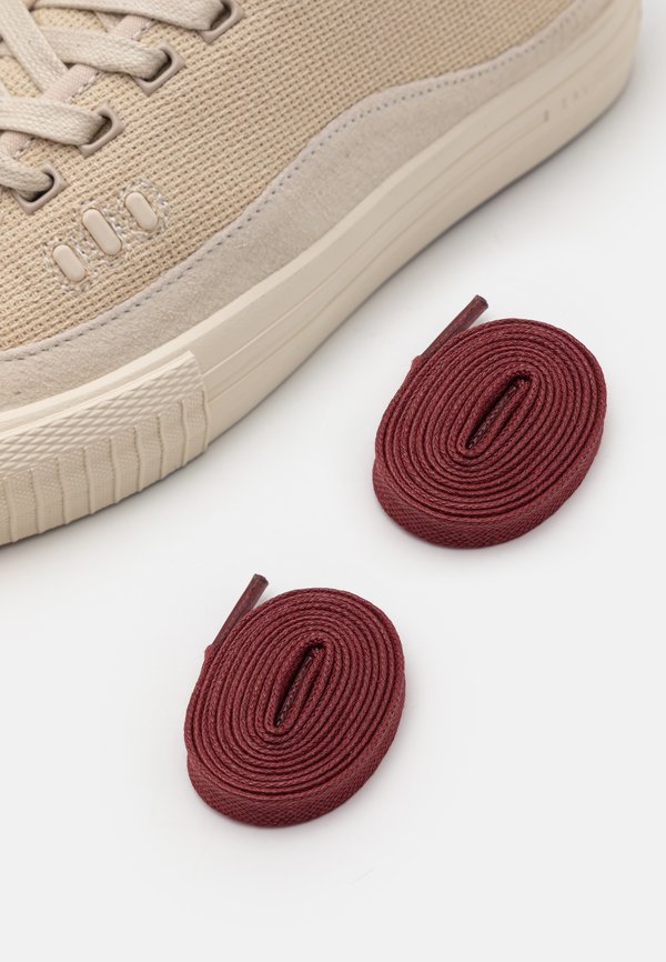 GILLETTE - Trainers - birch3