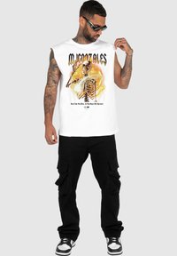 MJ Gonzales SLEEVELESS TEE - Top - white