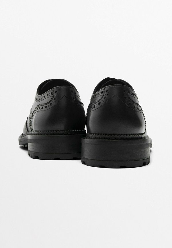 BROGUES - Smart lace-ups2