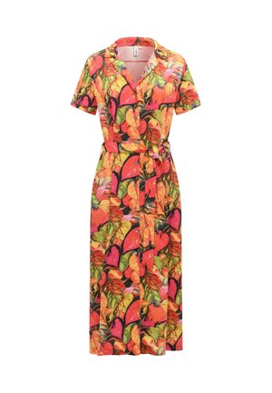 Sukienka midi na krótki rękaw zapinana na guziki, z żywym nadrukiem liści w kolorach czerwonym, pomarańczowym i zielonym, z dopasowanym paskiem z tego samego materiału w talii.