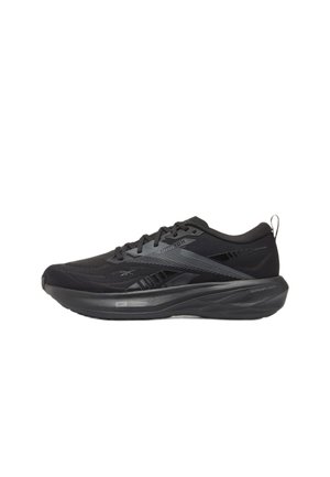 Scarpa da corsa nera Reebok con suola spessa e imbottita, tomaia in mesh, chiusura con lacci e dettagli marchiati sul lato su sfondo bianco.