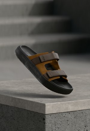 Veja, ARPOADOR - Slip-on sandaler - cognac/eagle/black