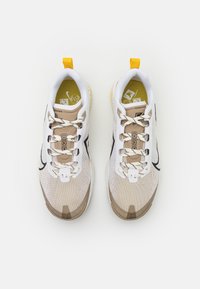 Nike Performance Chaussures de running - white
