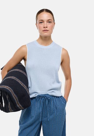 Monoprix, Pullover - hiver